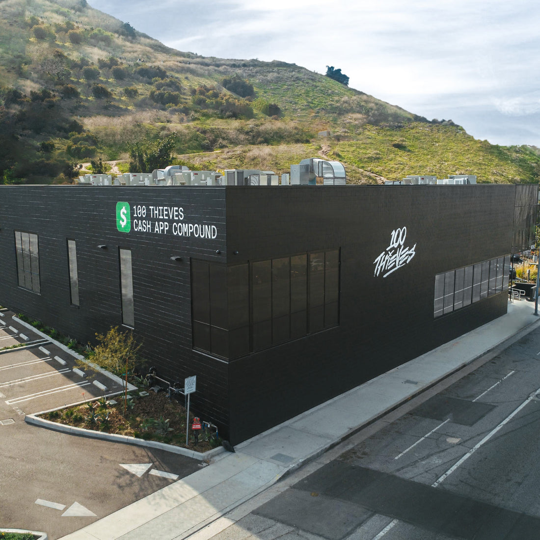 100 Thieves Compound
