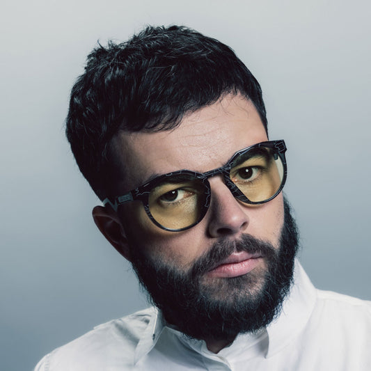 Oakley HSTN 100 Thieves on Nadeshot