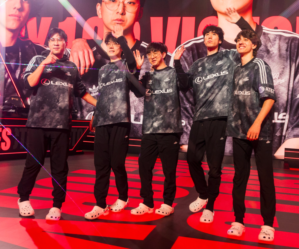 100 Thieves vs Team Liquid - 1 pm PT