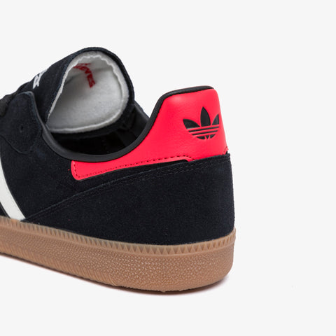 adidas logo and heel detail on adidas Originals Palos Hills Shoe - Black