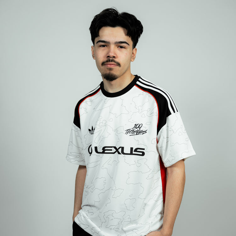 100 Thieves introduces Marvel Rivals Team Member Delenaa