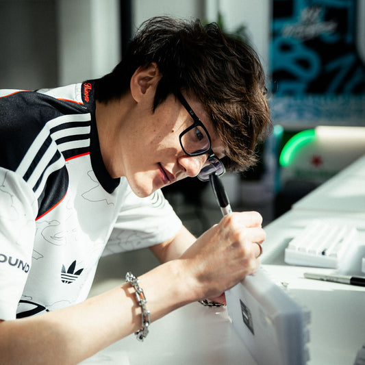 Signed HG base 65 Keyboard from 100T