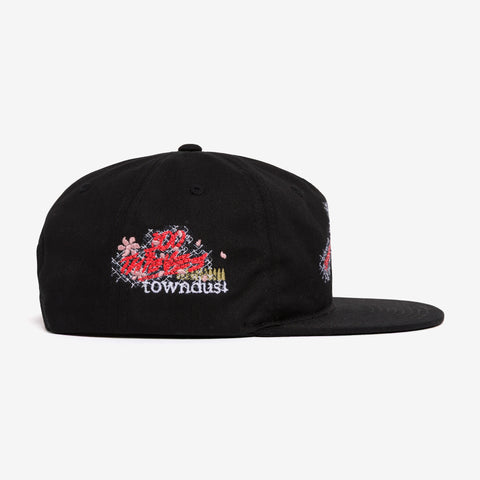 100 Thieves x Towndust thread detail on Static Connection Hat - Black