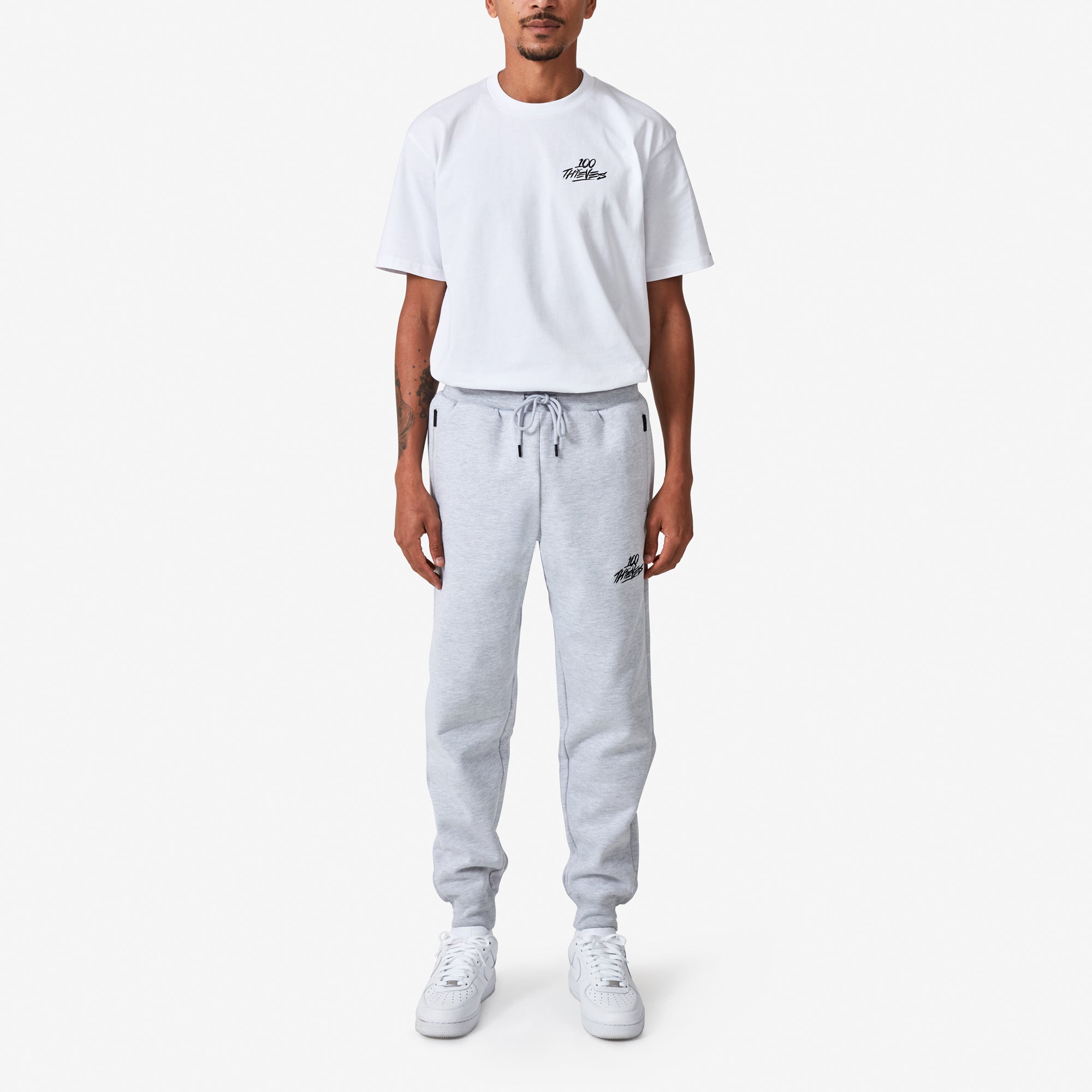 100 selling Thieves sweatpants